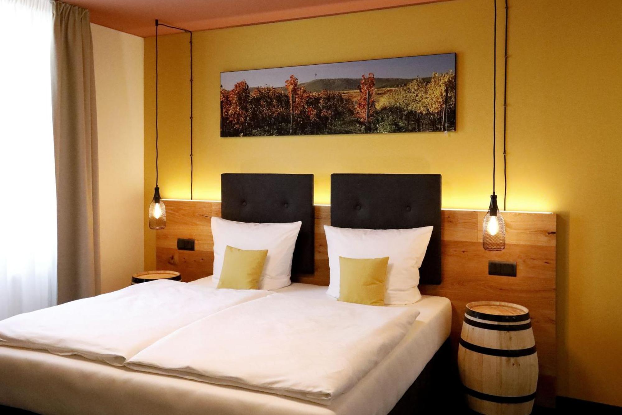 Casa Palatina Bed & Breakfast โกรสคาร์ลบาค ภายนอก รูปภาพ